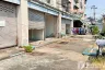 Condo for sale in Talat Phlu Condominium, Bang Yi Ruea, Bangkok near BTS Wongwian Yai