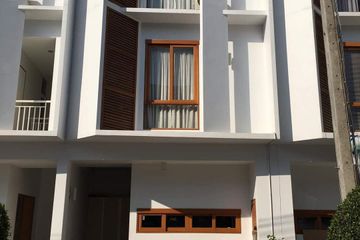 3 Bedroom Townhouse for Sale or Rent in Fa Ham, Chiang Mai