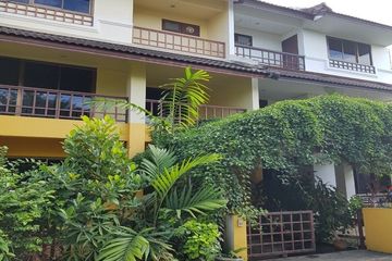 5 Bedroom Townhouse for sale in Nong Chom, Chiang Mai