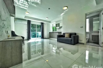 1 Bedroom Apartment for sale in Nong Pa Khrang, Chiang Mai