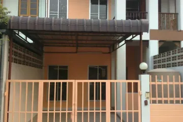 2 Bedroom Townhouse for rent in Pa Daet, Chiang Mai