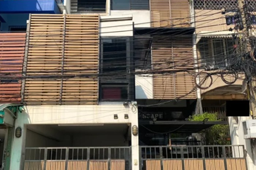 4 Bedroom Townhouse for Sale or Rent in Silom, Bangkok near BTS Chong Nonsi