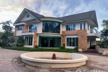 7 Bedroom House for Sale or Rent in Rim Kok, Chiang Rai