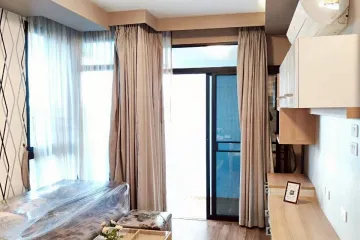 1 Bedroom Condo for sale in Nong Pa Khrang, Chiang Mai
