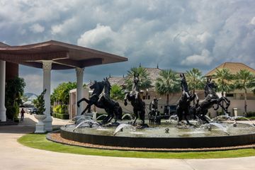 3 Bedroom Villa for sale in Choeng Thale, Phuket