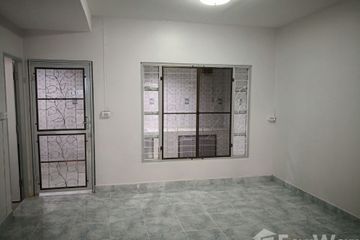 3 Bedroom Townhouse for sale in Khlong Sam, Pathum Thani