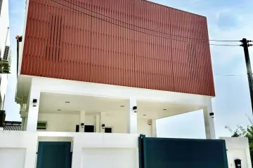 3 Bedroom Villa for rent in Rawai, Phuket