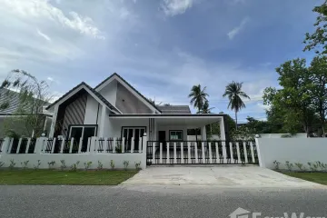 3 Bedroom House for sale in Pong, Chonburi