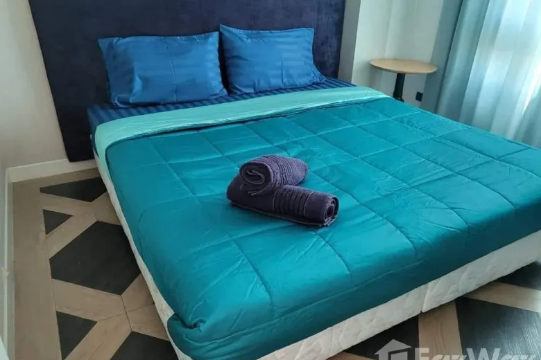 1 Bedroom Condo For Rent
