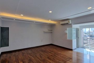 Condo for sale in Thung Wat Don, Bangkok near BTS Surasak