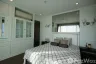 3 Bedroom Condo for sale in Bang Khlo, Bangkok