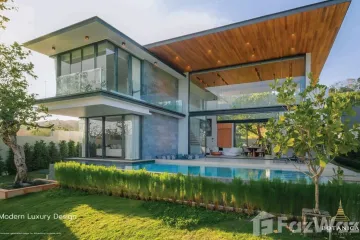 3 Bedroom Villa for sale in Thep Krasatti, Phuket