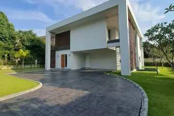 4 Bedroom Villa for sale in Na Jomtien, Chonburi