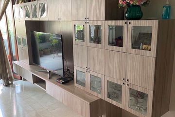 2 Bedroom Condo for sale in Khlong Tan, Bangkok near BTS Phrom Phong