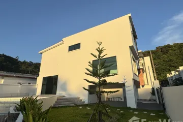 3 Bedroom Villa for sale in Patong, Phuket