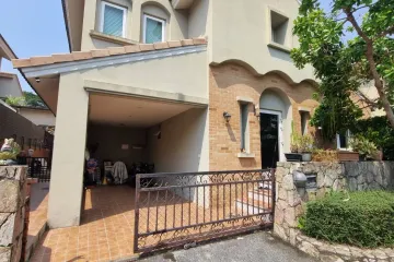 3 Bedroom Villa for sale in Huai Yai, Chonburi