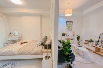 1 Bedroom Condo for sale in Bang Chak, Bangkok