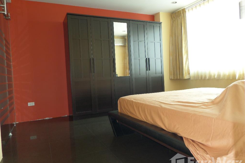 1 Bedroom Condo