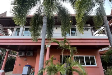 3 Bedroom Villa for rent in Samakee Village, Rawai, Phuket