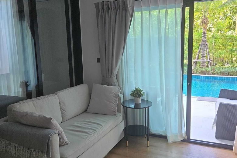 1 Bedroom Condo For Rent