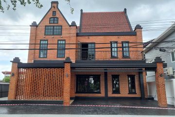 2 Bedroom House for sale in Saphan Sung, Bangkok