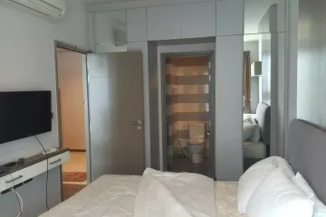 1 Bedroom Condo for sale in Khlong Tan Nuea, Bangkok