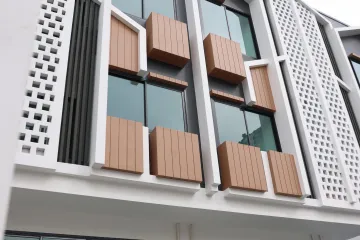 4 Bedroom Townhouse for sale in Thai Ban Mai, Samut Prakan