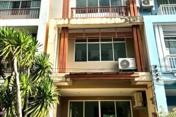 3 Bedroom Commercial for sale in Si Sunthon, Phuket