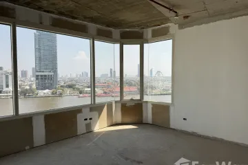 4 Bedroom Condo for sale in Bang Lamphu Lang, Bangkok