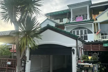 4 Bedroom Townhouse for sale in Bang Krathuek, Nakhon Pathom