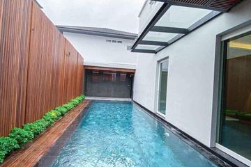 5 Bedroom Villa for sale in Ratsada, Phuket