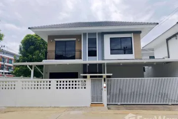 4 Bedroom House for sale in Prachathipat, Pathum Thani