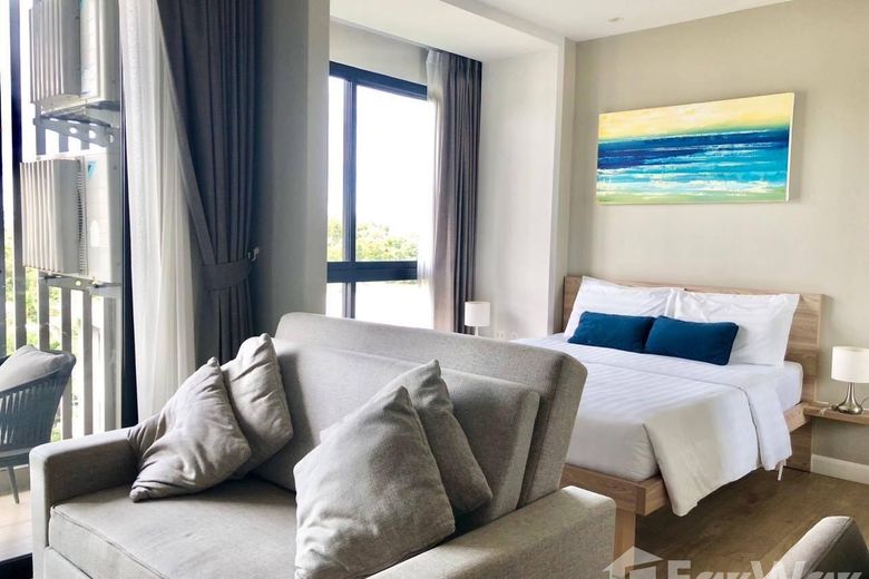 1 Bedroom Condo