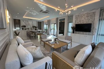 5 Bedroom House for sale in Bang Kaeo, Samut Prakan