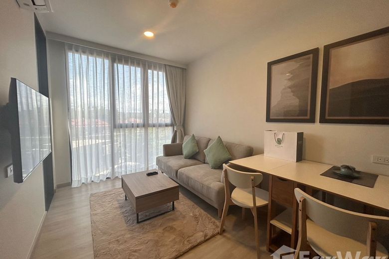 1 Bedroom Condo For Rent