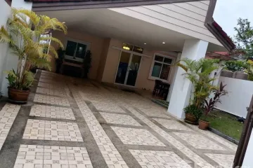 3 Bedroom House for rent in Thep Krasatti, Phuket