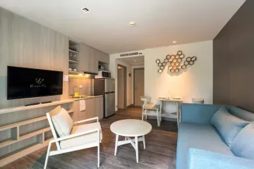 1 Bedroom Condo for rent in Karon, Phuket
