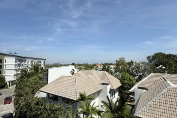 1 Bedroom Apartment for sale in Rawai, Phuket