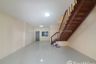 3 Bedroom Townhouse for sale in Bang Prok, Pathum Thani