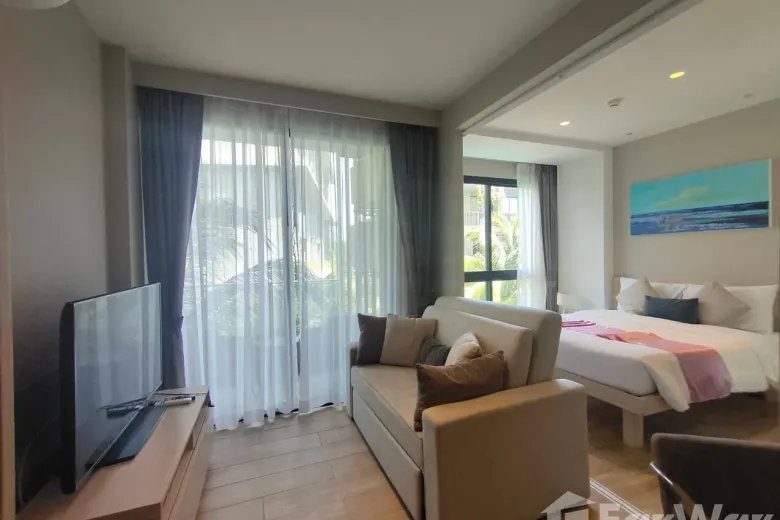 1 Bedroom Condo