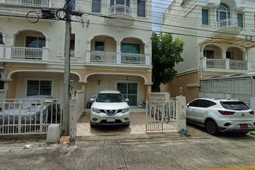 3 Bedroom Townhouse for sale in Bang Wa, Bangkok near MRT Phetkasem 48