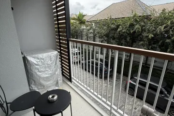 1 Bedroom Apartment for sale in Rawai, Phuket