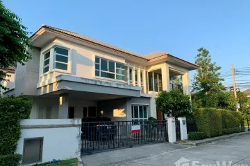 5 Bedroom House for sale in Bangkok Boulevard Theparak-Wongwean, Thepharak, Samut Prakan