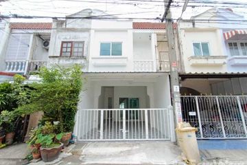 3 Bedroom Townhouse for sale in Khlong Thanon, Bangkok