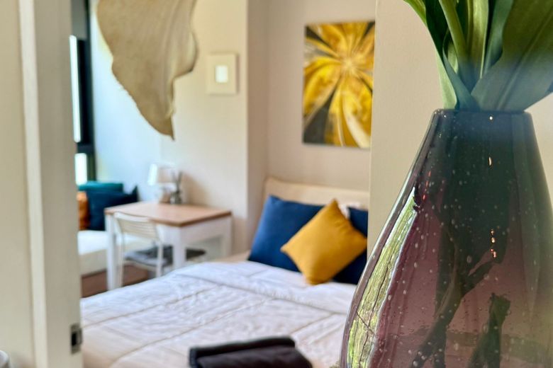 1 Bedroom Condo For Rent