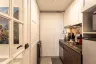 1 Bedroom Condo for sale in Khlong Tan Nuea, Bangkok