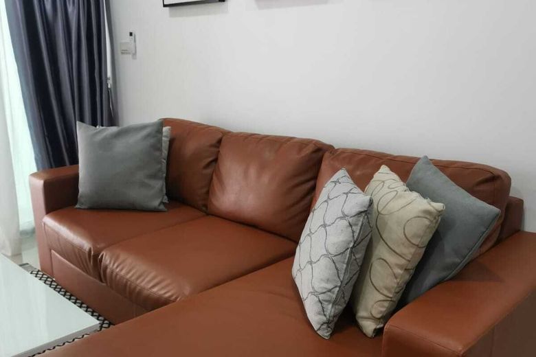 2 Bedroom Townhouse For Rent