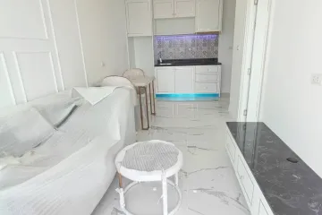 1 Bedroom Condo for sale in The Empire Tower, Nong Prue, Chonburi