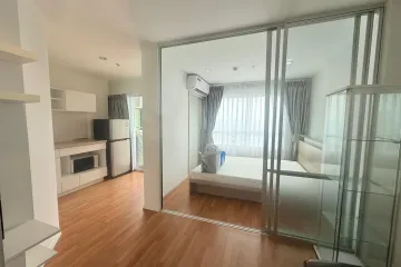 1 Bedroom Condo for sale in Bang Kapi, Bangkok