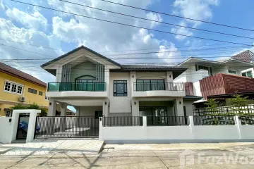 3 Bedroom House for sale in Pricha Lam Phet Village, Hua Mak, Bangkok near MRT Khlong Ban Ma